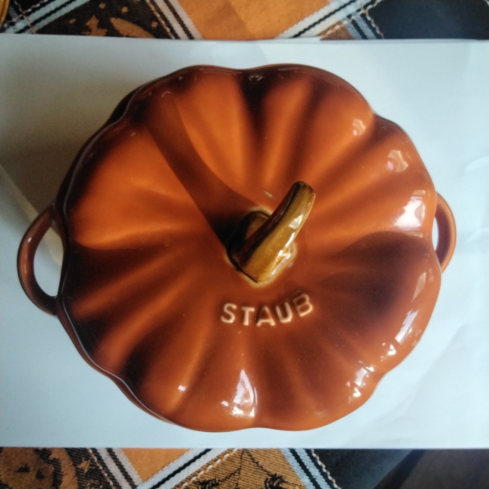 Staub Chestnut Pumpkin Cocotte